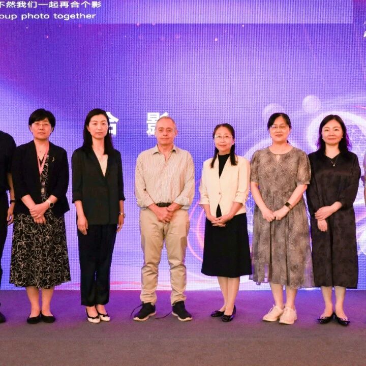 Hit0-4新认知：肾英无界·中外对话-郑州站 ，重塑IgA肾病“对因+抗炎+长期维持”管理路径
